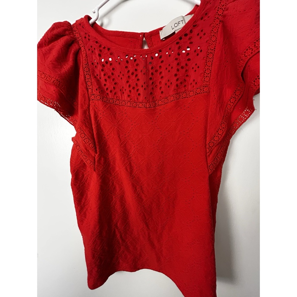 LOFT Red Flutter Sleeves Eyelet Lined Blouse Cottage Neckline XSP Lace